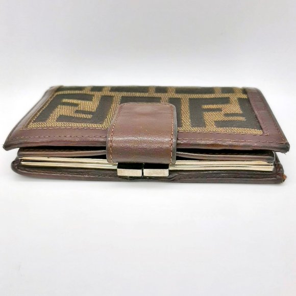 Fendi Zucca Bifold Snap Brown & Tan Leather Jacquard Small Wallet 5.25" X 3.25" - Picture 2 of 16